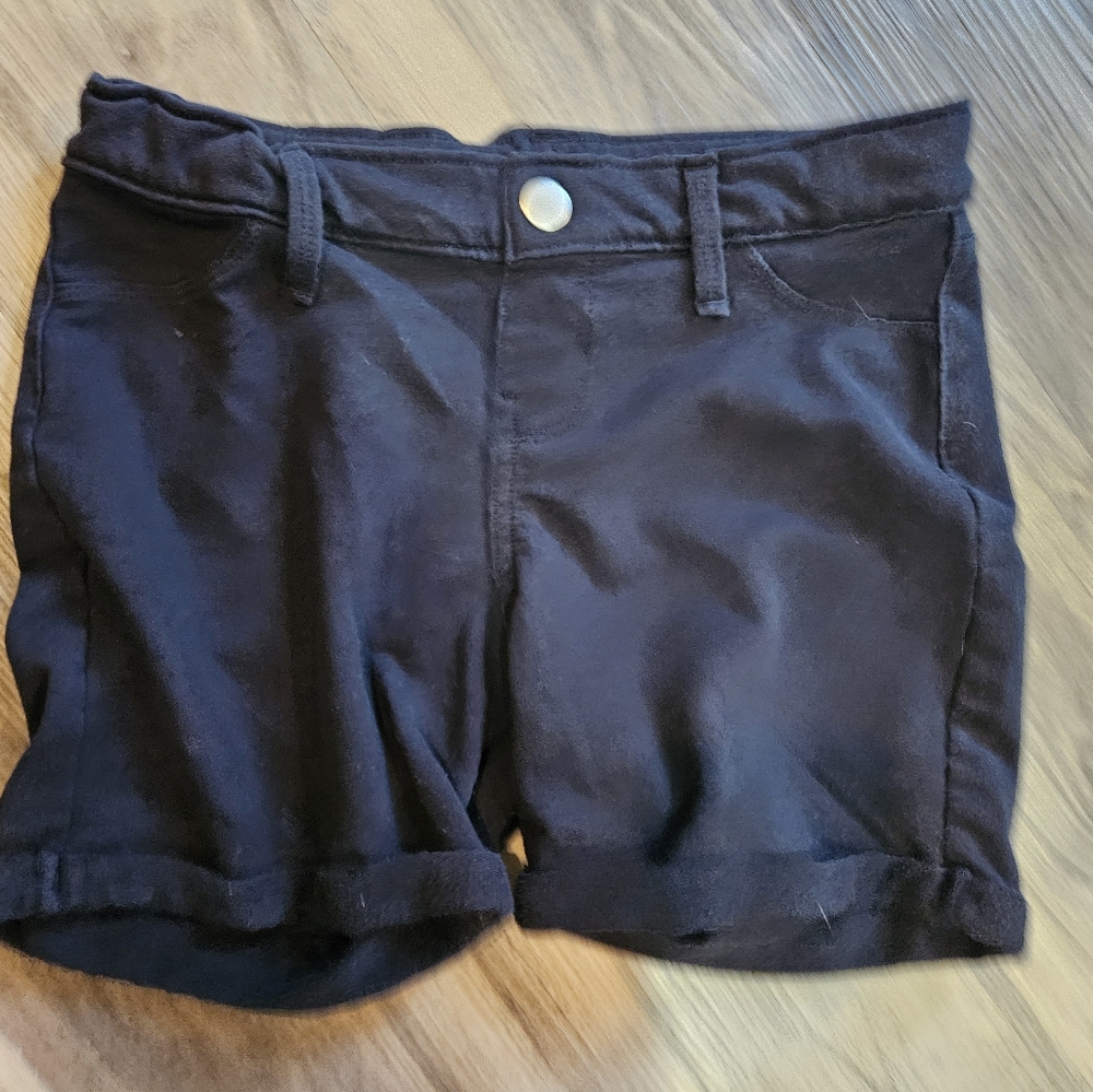 Girls Black Bermuda Shorts